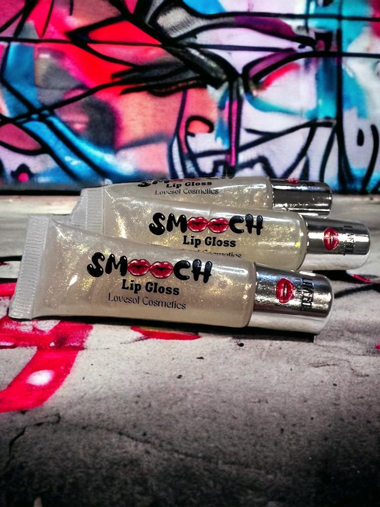 smooch ultra hydrating lip gloss
