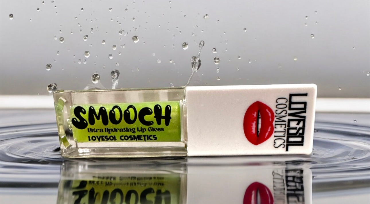 smooch lip gloss 